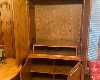 Pre-Sale option available. Message hvogelbacker@bluemoonestatesales.com for pricing and pick up information.