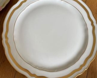 Raynaud Ceralene Limoges/France Marie Antoinette Gold/White 12 Salad Plates