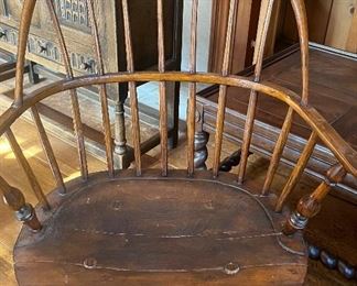 English hand made Windsor chair circa 1680-1710