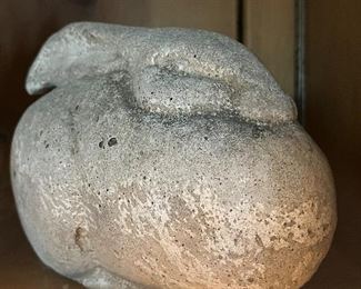 Old concrete rabbit 