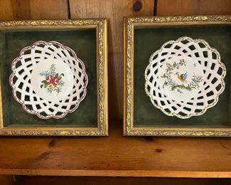 Beautiful framed Italian ceramic plates