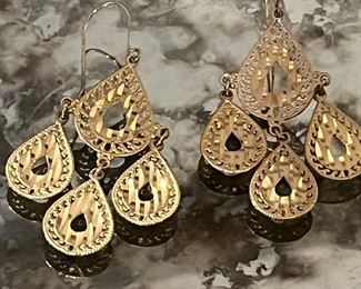 Large 14K Moroccan earrings
$200 FIRM