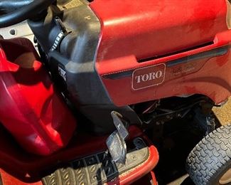 Toro riding mower in good condition 