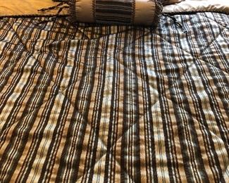Brown and Gold Queen Comforter Set, 2 Shams, 2 Accent Pillows, Neck Roll, and Dust Ruffle