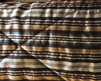 Detail of Brown and Gold Comforter Set