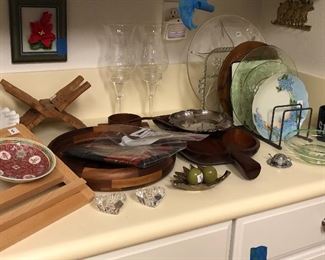 Depression Glass, Vintage Monkey Pod Bowl