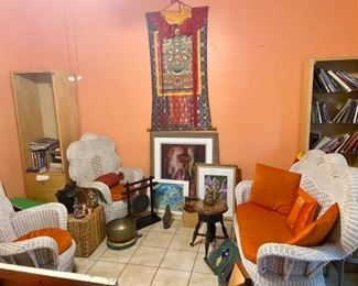 The singing bowl and small gong are sold.