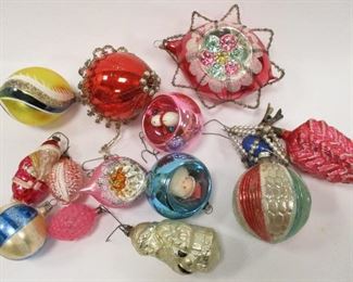 VINTAGE BLOWN GLASS CHRISTMAS ORNAMENTS