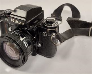NIKON F3.