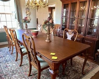 Dining room by Bob Timberlake for Lexington.  Table, 8 chairs, premium pad, 3 leaves.  Shown here with all the leaves in,  Matching China Cabinet.