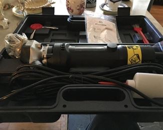 Snatural Electric Sheep Shearer . Like New