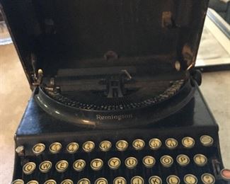 Remington portability Ernest Hemingway typewriter ,with case