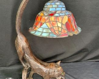 Hunting Cat Stained Glass Bedside Lamp