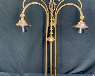 Italian Hollywood Regency Brass Table Lamp