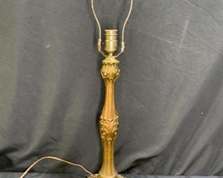 Floral Shape Base Ornate Table Lamp