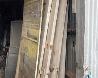 VINTAGE WOODEN DOORS