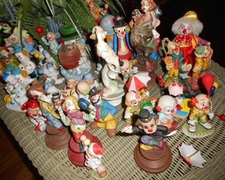 Clowns Figurines