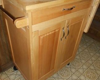 Kitchen Rolling Cabinet