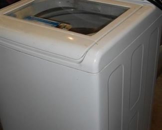 Washing Machine (does not run, need electronic part)