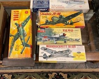  vintage airplane models 