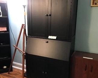 Items Located In 1st Floor Living Room