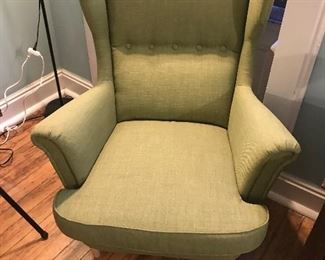 Items Located In 1st Floor Living Room