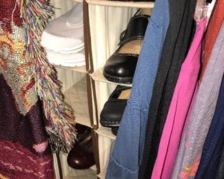 Items Located In 1st Bedroom On the 2nd Floor