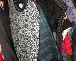 Items Located In The Living Room On the 2nd Floor