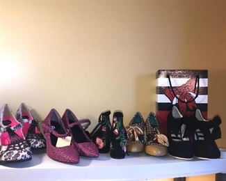 Items Located In The Living Room On the 2nd Floor