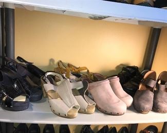 Items Located In The Living Room On the 2nd Floor