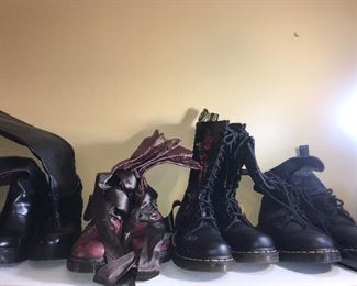 Items Located In The Living Room On the 2nd Floor