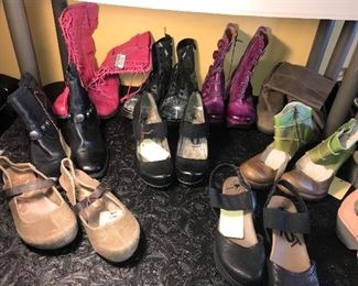 Items Located In The Living Room On the 2nd Floor