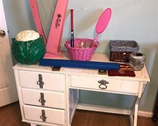 Items Located In the 1st - 3rd Floor Bedroom