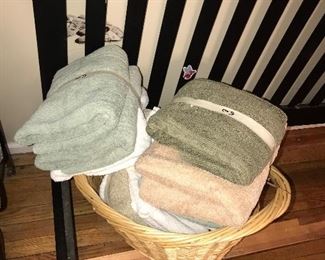 Items Located In the 2nd - 3rd Floor Bedroom