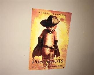 Items Located In the 2nd - 3rd Floor Bedroom