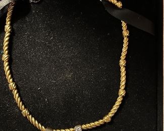 Nice selection of jewelry 