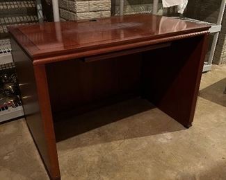 Hardwood Artisans Small computer desk - 40"W x 24"D x 27-1/2"H