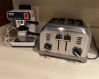 Cuisinart 4 slot toaster & Maxim Expres Espresso Machine