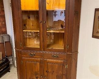 4 Door 1 Drawer Oak corner cabinet