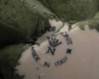 Huge collection of Capodimonte porcelain flowers