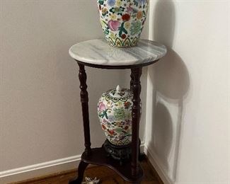 Vintage porcelain ginger jars