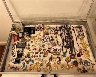 Costume, gold & silver jewelry