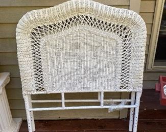 Pier 1 twin bed headboards