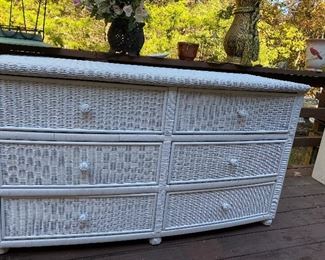 Pier 1 wicker dresser