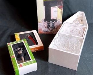 Fifth Avenue Crystal Wine Accessory Set