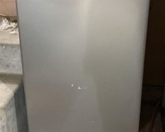 Frigidaire Mini Fridge