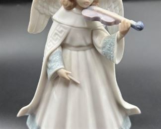 Lladro Angelic Violinist