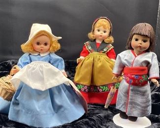 Madame Alexander Doll Japan, Sweden and Pillgrim