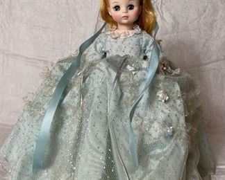 Vintage Madame Alexander 14 Doll