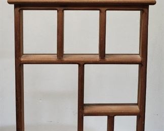 2 Wooden Shelves with Hearts